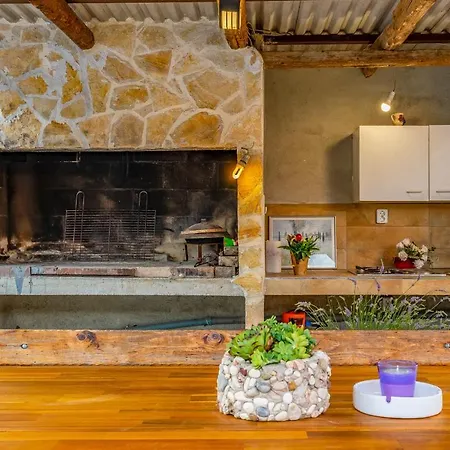 Villa Iness