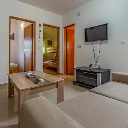 Iness Villa *